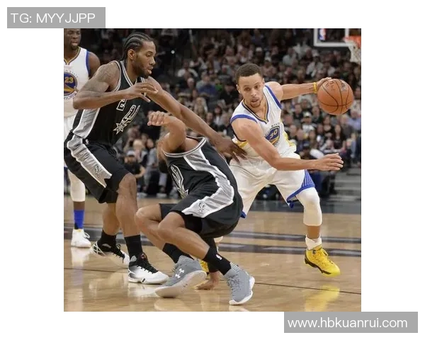 北京篮球队中路突破的战术解析与球员表现深度分析 北京篮球队中路突破的战术解析与球员表现深度分析